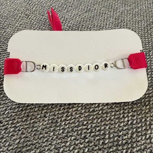 Dior Miss Dior Bracelet Pink Ribbon White Beads One Size New Authentic - Picture 4 of 10